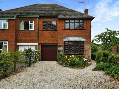 3 Bedroom Semi-detached House For Sale In Hinckley, Leicestershire