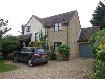 4 Bedroom Terraced House For Rent In Beck Row, Suffolk