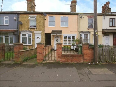 4 Bedroom Terraced House For Sale In Peterborough, Cambridgeshire