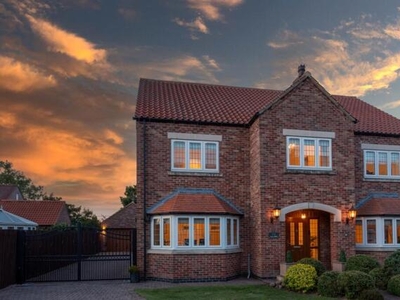 6 Bedroom Detached House For Sale In Howden, Goole