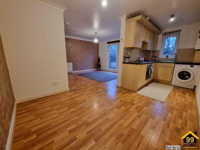 2 Bedroom Duplex For Rent In Glasgow