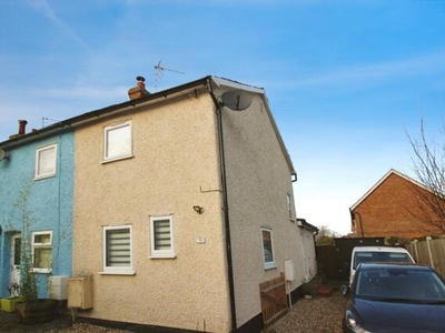 2 Bedroom End Of Terrace House For Sale In Chelmsford
