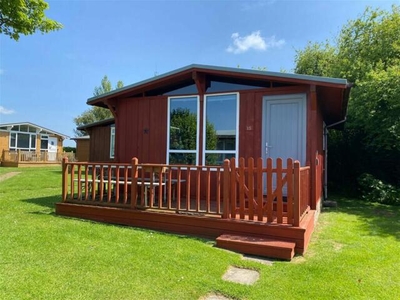 2 Bedroom Lodge For Sale In Harepath Hill, Seaton