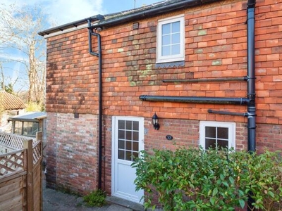 2 Bedroom Terraced House For Sale In Etchingham, East Sussex
