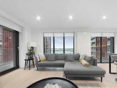 3 Bedroom Apartment For Sale In Royal Wharf