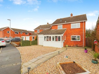 3 Bedroom Detached House For Sale In Wymondham
