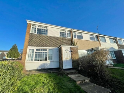 3 Bedroom End Of Terrace House For Sale In Daventry