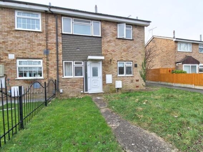3 Bedroom End Of Terrace House For Sale In Dunstable