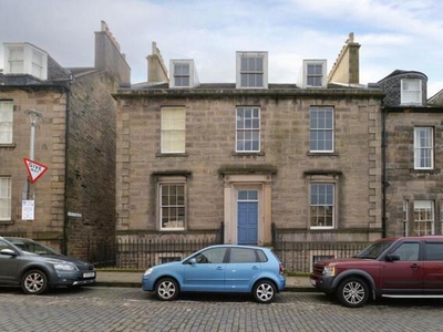 3 Bedroom Flat For Sale In New Town, Edinburgh