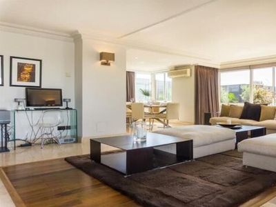 3 Bedroom Penthouse For Rent In Belgravia