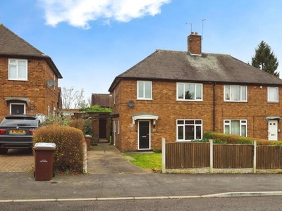 3 Bedroom Semi-detached House For Sale In Wollaton, Nottinghamshire