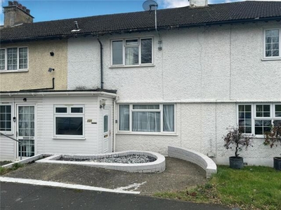 3 Bedroom Terraced House For Sale In Farnborough, Hampshire