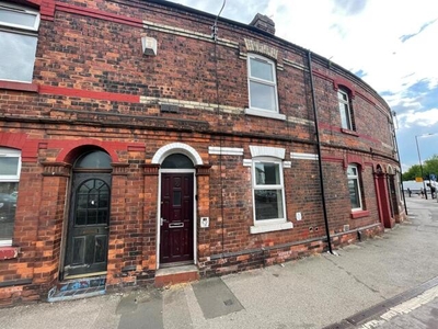 3 Bedroom Terraced House For Sale In Town