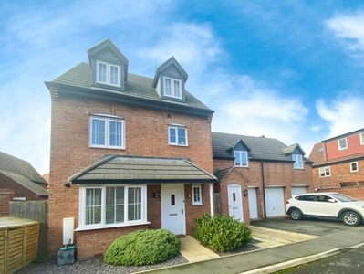 4 Bedroom Detached House For Sale In Bishopton
