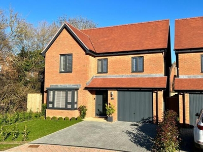 4 Bedroom Detached House For Sale In Chilmington Green