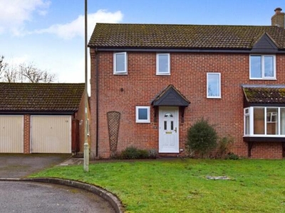 4 Bedroom Detached House For Sale In Kingsclere, Newbury