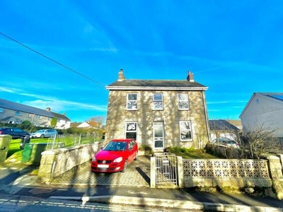 4 Bedroom Detached House For Sale In Penryn