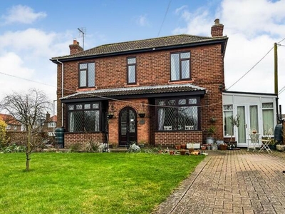 4 Bedroom Detached House For Sale In Willoughton