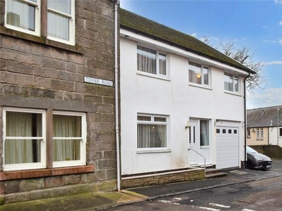 4 Bedroom End Of Terrace House For Sale In Berwick-upon-tweed, Northumberland