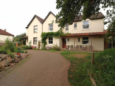 4 Bedroom Semi-detached House For Sale In Tytherington