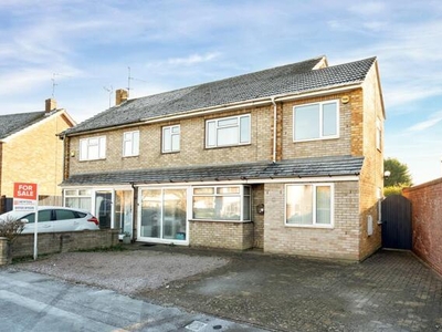 4 Bedroom Semi-detached House For Sale In Werrington Village, Peterborough