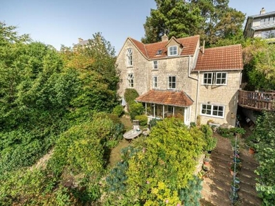 5 Bedroom Character Property For Sale In Old Stroud