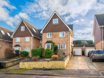 5 Bedroom Detached House For Sale In Bromley, Kent