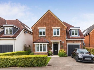 5 Bedroom Detached House For Sale In Smallfield