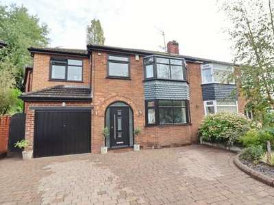 5 Bedroom Semi-detached House For Sale In Roe Green