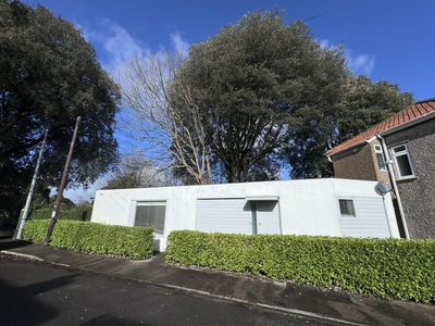 1 bedroom detached bungalow for rent in Wheaton Road, Bournemouth, BH7