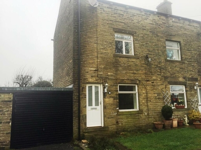 1 bedroom end of terrace house for rent in New Park Road, Queensbury, Bradford, BD13