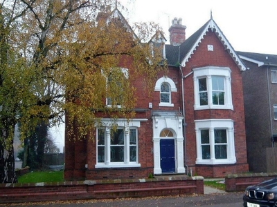 1 bedroom flat for rent in Park Road, Peterborough, PE1
