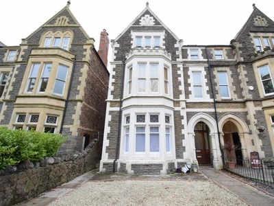 1 bedroom ground floor flat for rent in Cathedral Road, Cardiff, CF11