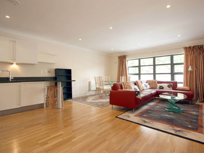 1 bedroom property for sale in Clare Lane, London, N1