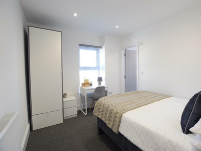 1 bedroom terraced house for rent in Peel Street - en suite student accommodation - 23/24, LN5