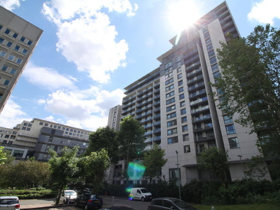 2 bedroom apartment for rent in Centenary Plaza, Holliday Street, Birmingham City Centre, B1