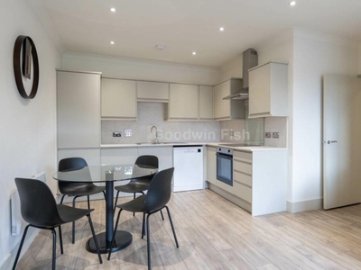 2 bedroom apartment for rent in Crown House, Manchester, M22
