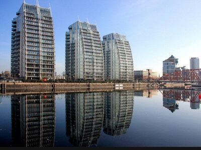 2 bedroom apartment for rent in NV Buildings, 96 The Quays, Salford Quays, Salford, M50