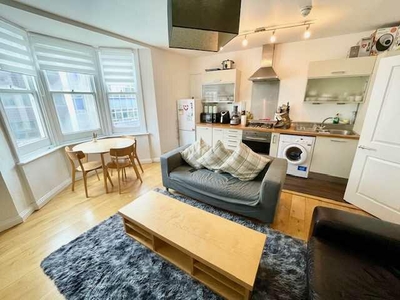 2 bedroom apartment for rent in Queens Road, Brighton, BN1