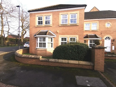 2 bedroom flat for rent in Castledene Court, South Gosforth, Newcastle upon Tyne, NE3