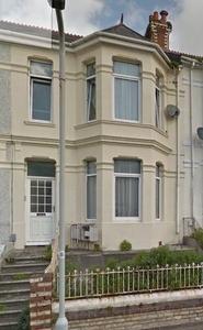 2 bedroom flat for rent in Neath Road, Plymouth, Devon, PL4