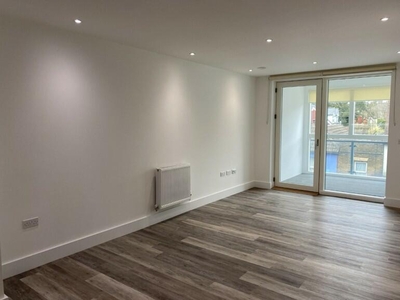 2 bedroom flat for rent in Tower Hill Court, Upper Stone Street, Maidstone, Kent, ME15 6HA, ME15