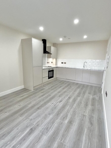 2 bedroom flat for rent in warstone lane, birmingham, West Midlands, B18