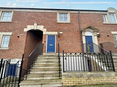 2 Bedroom Flat For Sale In North Shields, Tyne And Wear