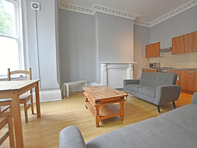 2 bedroom ground floor maisonette for rent in Forest Road West, Arboretum, NG7