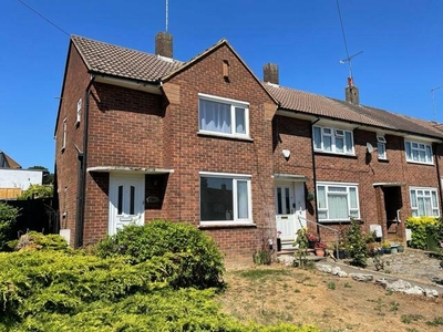 2 Bedroom Semi-detached House For Sale In Potters Bar