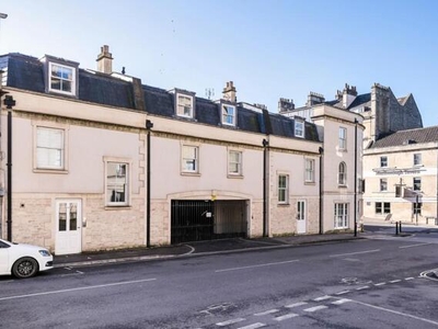 2 Bedroom Shared Living/roommate Bath Bath And North East Somerset