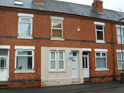 2 bedroom terraced house for rent in Trent Road, Sneinton, NG2