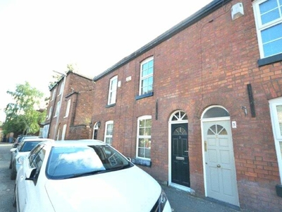 2 bedroom terraced house for rent in Vicker Grove, Didsbury, Manchester, M20