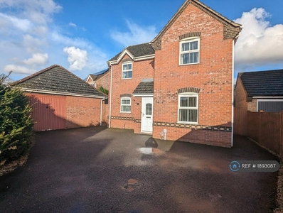 3 bedroom detached house for rent in Bath Road, Bracebridge Heath, Lincoln, LN4